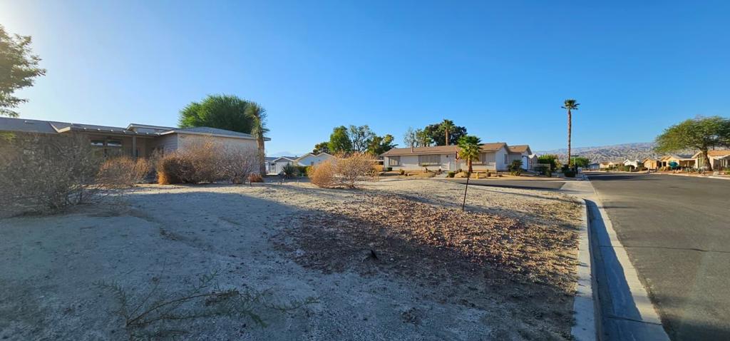 Tri Palm Estates - Land