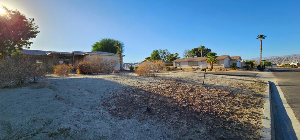 Tri Palm Estates - Land