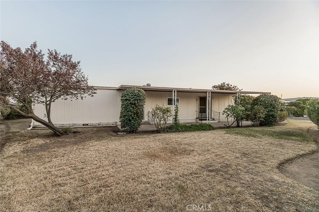 1701 Dinuba Avenue 42