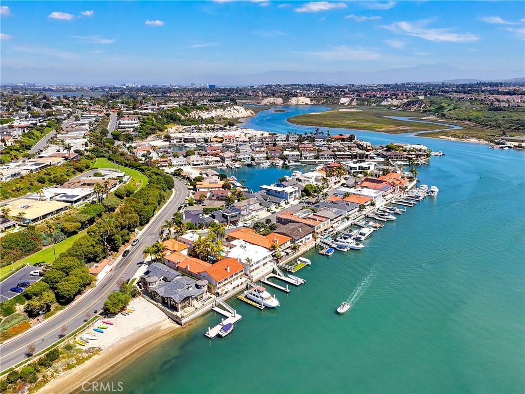 Newport Beach, California, 92660, United States, 4 Bedrooms Bedrooms, ,4 BathroomsBathrooms,Residential,Active,2031426