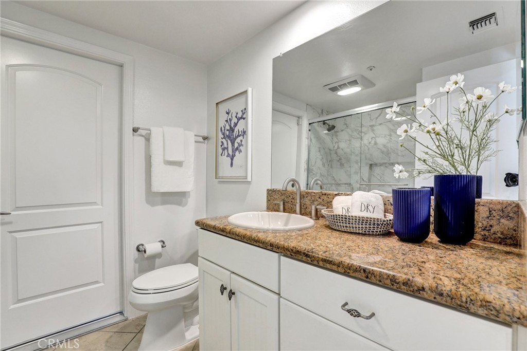 Newport Beach, California, 92660, United States, 4 Bedrooms Bedrooms, ,4 BathroomsBathrooms,Residential,Active,2031426