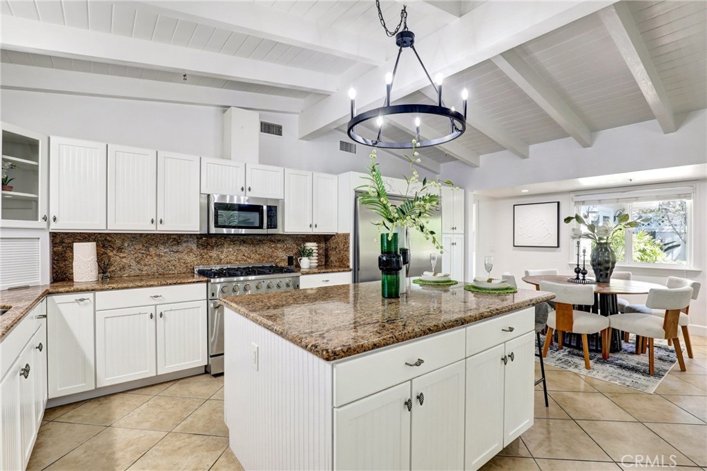 Newport Beach, California, 92660, United States, 4 Bedrooms Bedrooms, ,4 BathroomsBathrooms,Residential,Active,2031426