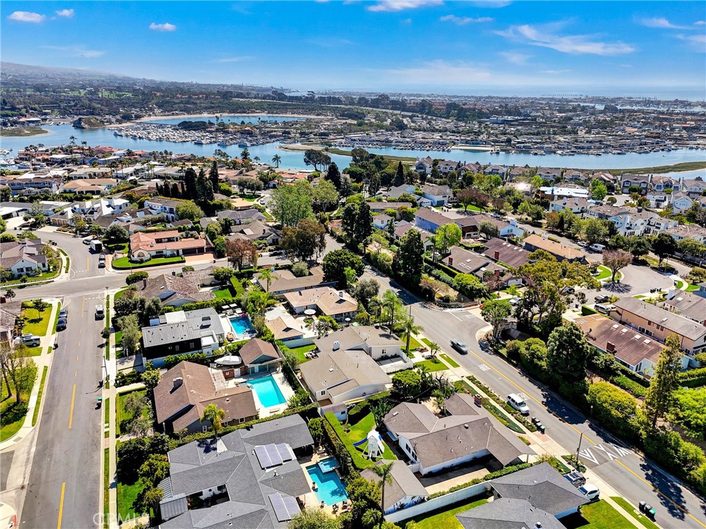 Newport Beach, California, 92660, United States, 4 Bedrooms Bedrooms, ,4 BathroomsBathrooms,Residential,Active,2031426