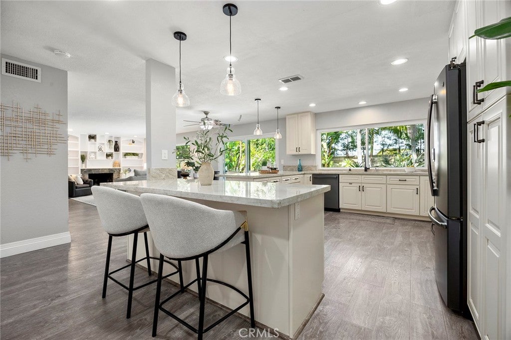 24843 Via Santa Cruz, Mission Viejo CA 92692 - Photo 17