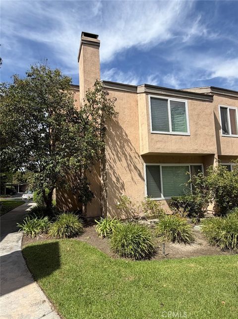 101 W Riverdale Orange CA 92865