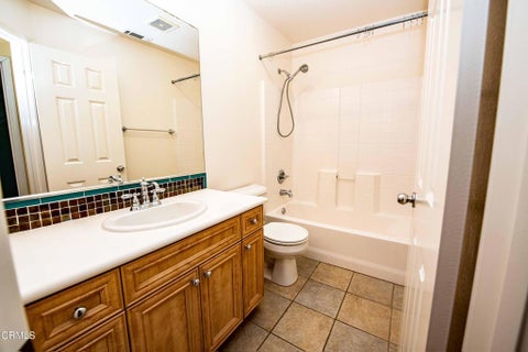 Tiny photo for 3760 Dunkirk Drive, Oxnard, CA 93035 (MLS # V1-38704)