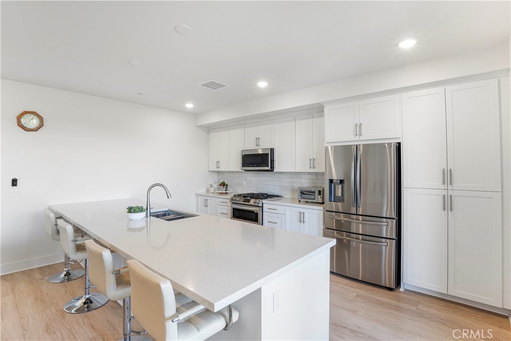 16289 Dawn Way 204
