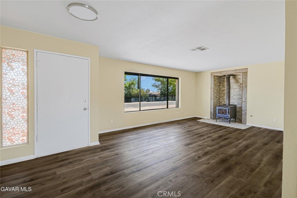 13116 E East Avenue W10