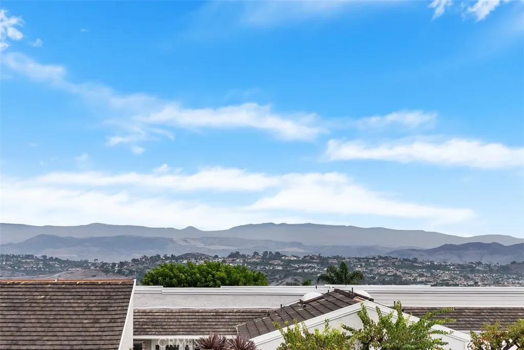 Laguna Niguel, California 92677, United States, 2 Bedrooms Bedrooms, ,2 BathroomsBathrooms,Residential,Active,244064