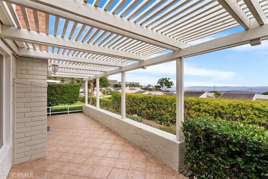 Laguna Niguel, California 92677, United States, 2 Bedrooms Bedrooms, ,2 BathroomsBathrooms,Residential,Active,244064