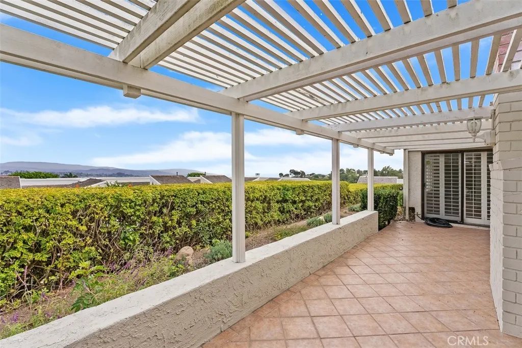 Laguna Niguel, California 92677, United States, 2 Bedrooms Bedrooms, ,2 BathroomsBathrooms,Residential,Active,244064