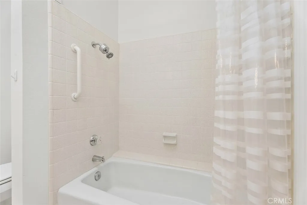 Laguna Niguel, California 92677, United States, 2 Bedrooms Bedrooms, ,2 BathroomsBathrooms,Residential,Active,244064