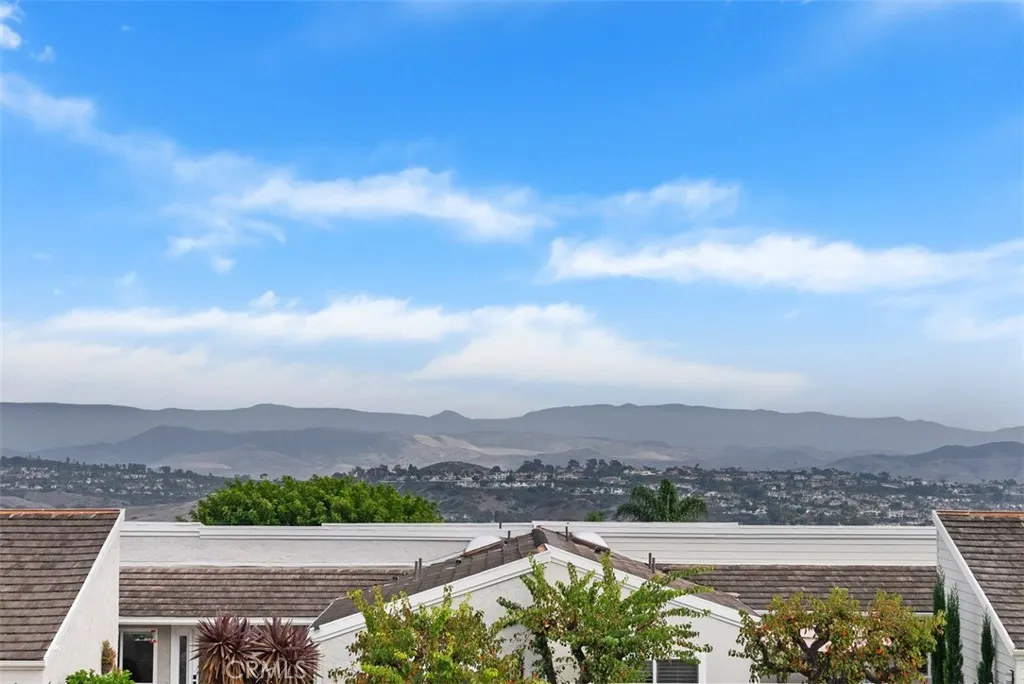 Laguna Niguel, California 92677, United States, 2 Bedrooms Bedrooms, ,2 BathroomsBathrooms,Residential,Active,244064