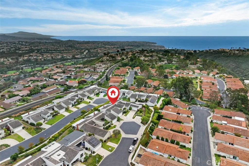 Laguna Niguel, California 92677, United States, 2 Bedrooms Bedrooms, ,2 BathroomsBathrooms,Residential,Active,244064