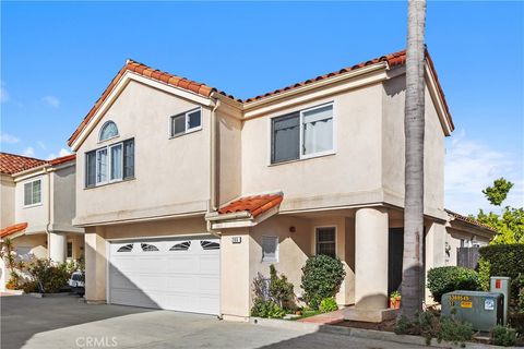 Featured picture for the property OC25276516