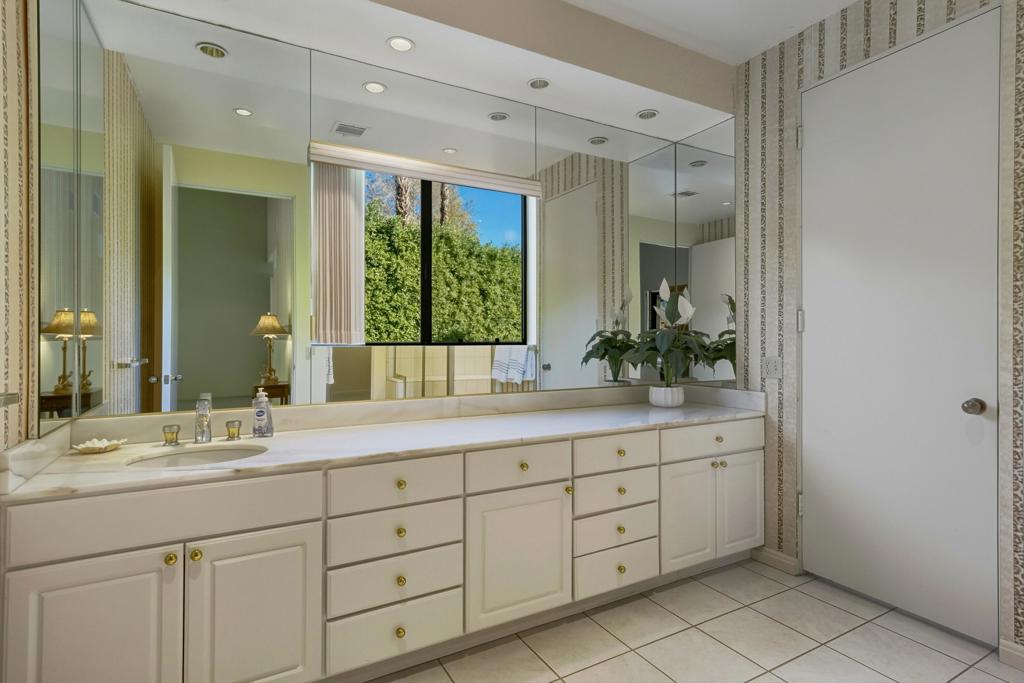 Thunderbird Terrace - Residential