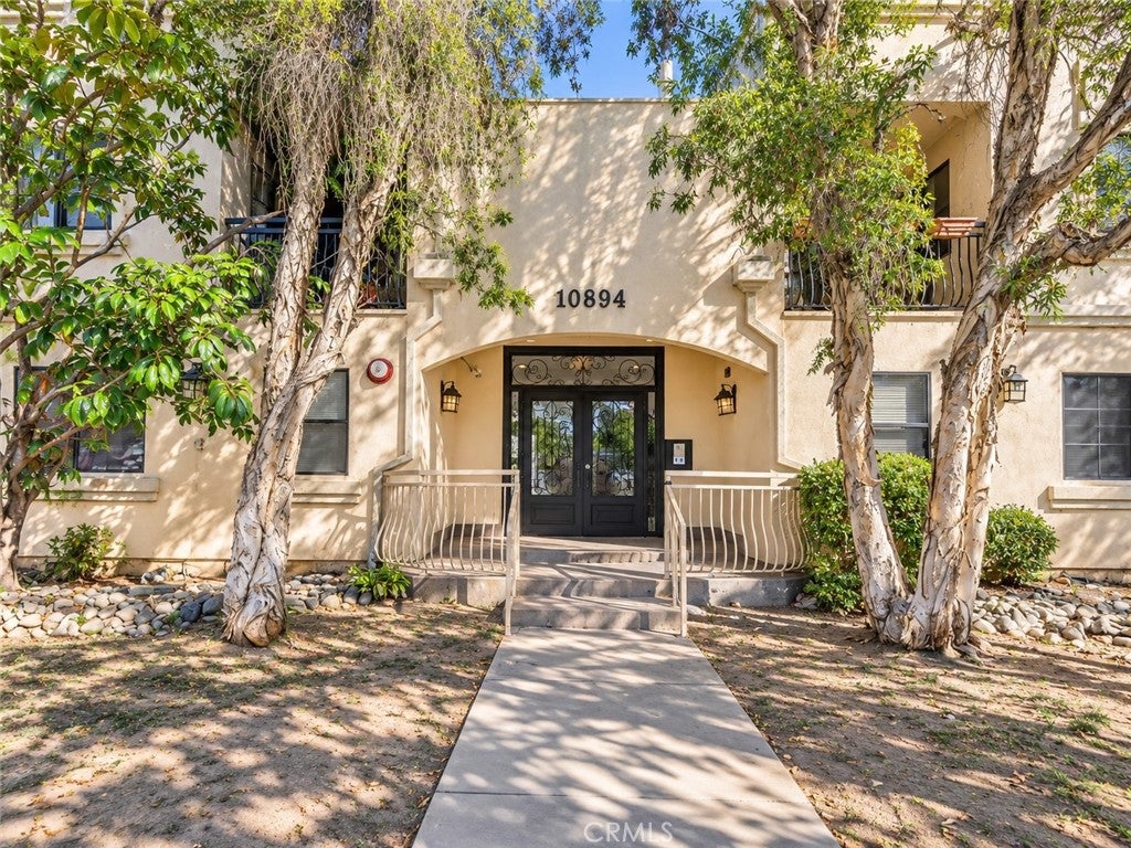 10894 Olinda Street 123