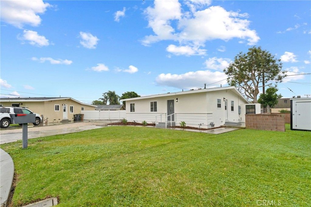 Photo of 13336 Sandra Pl, Garden Grove, CA 92843 (MLS # DW25282391)