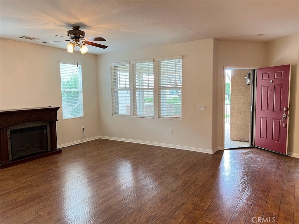 four seasons - Residential Lease