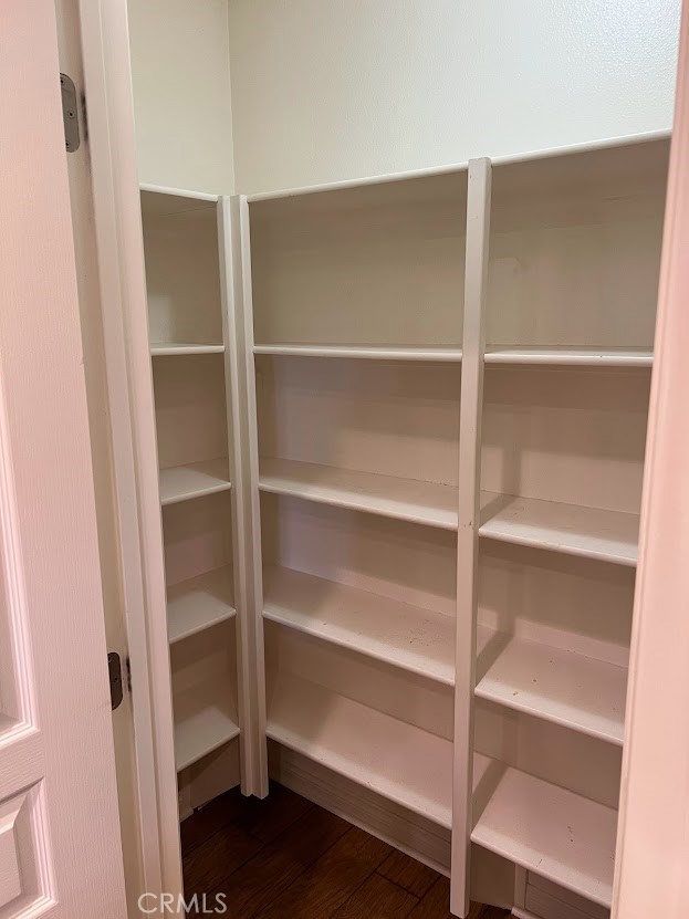 four seasons - Residential Lease