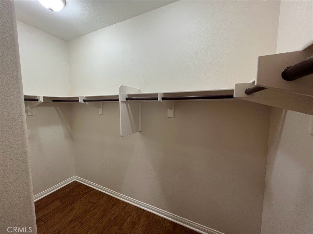 four seasons - Residential Lease