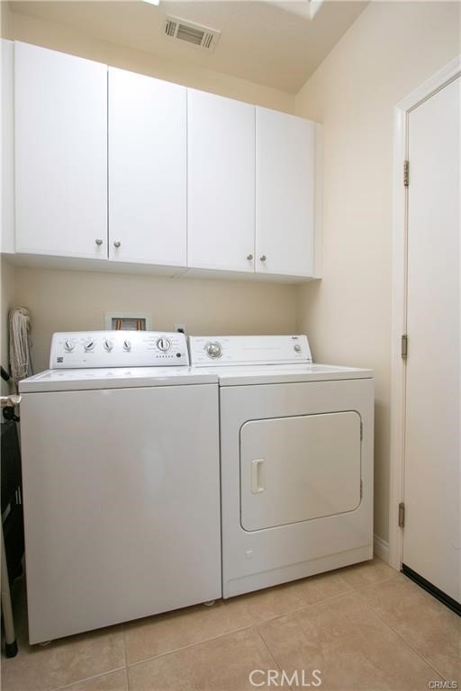 four seasons - Residential Lease