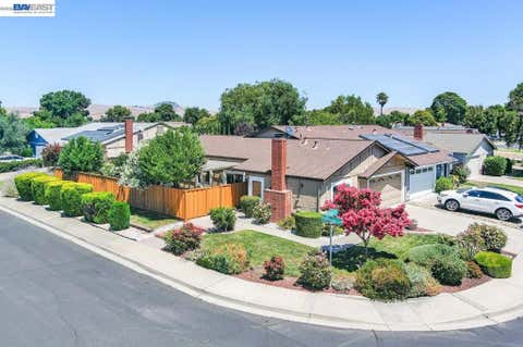 Photo of 4106 Pinon Way, Livermore, CA 94551 (MLS # 41143962)