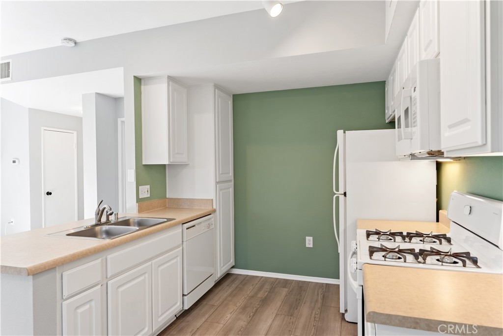 Bordeaux (BORDX) - Residential