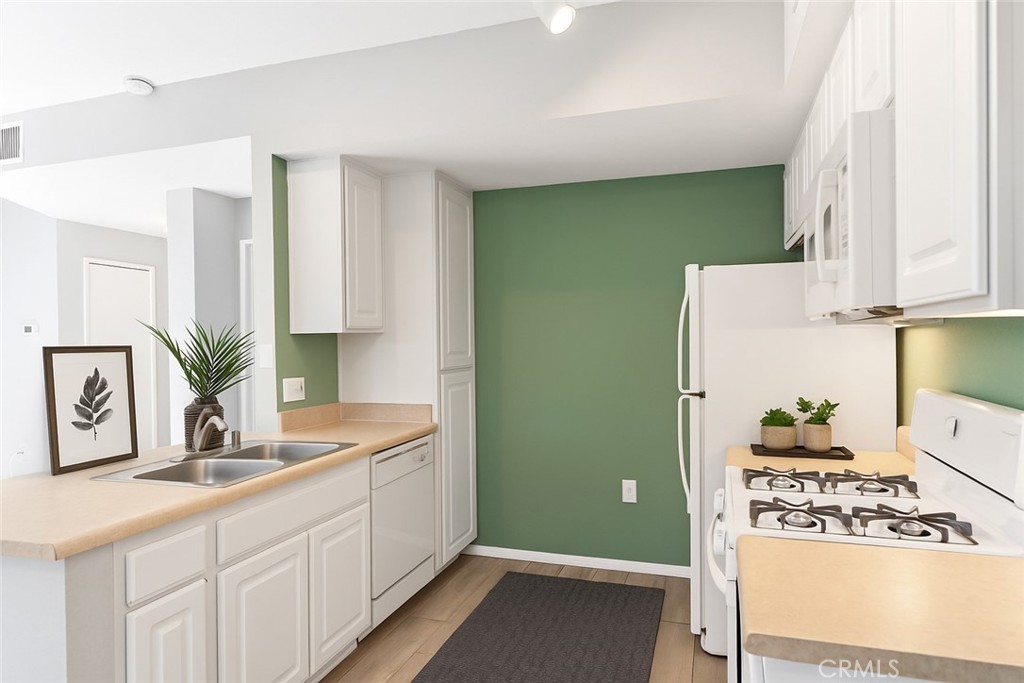 Bordeaux (BORDX) - Residential