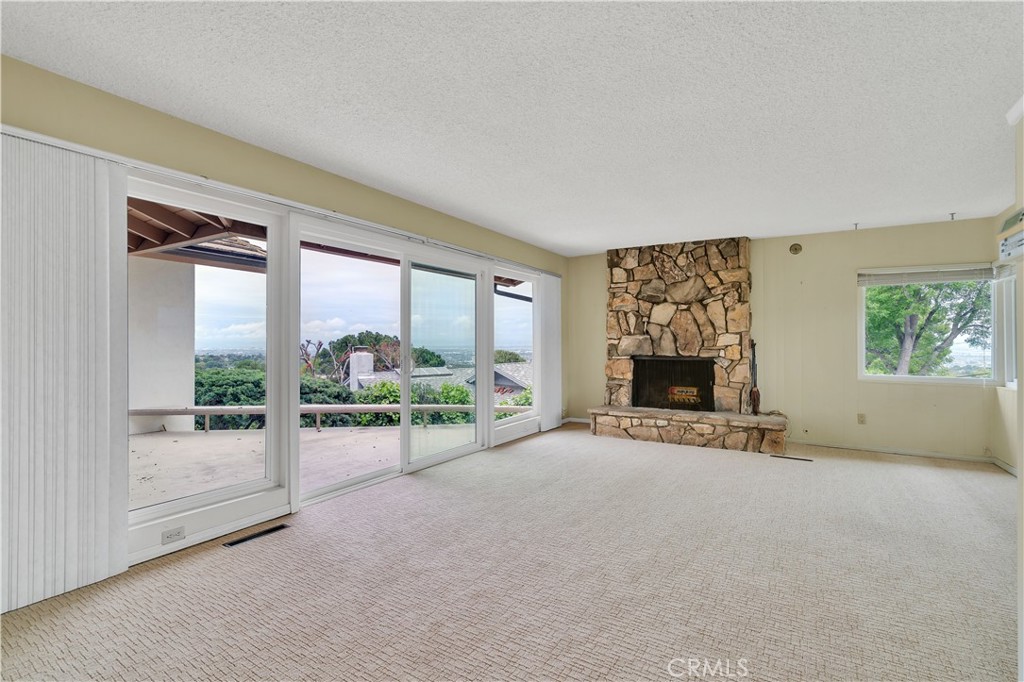 27079 Sunnyridge Road