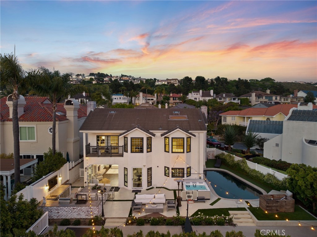 5 Hillsborough