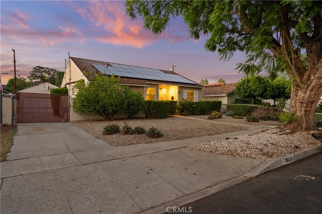 Photo of 16301 Stare Street, Granada Hills, CA 91343 (MLS # SR25224043)