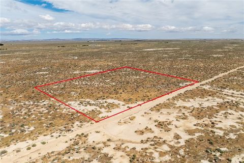 Photo of 0 Avenue G8, Lancaster, CA 93536 (MLS # OC26069756)