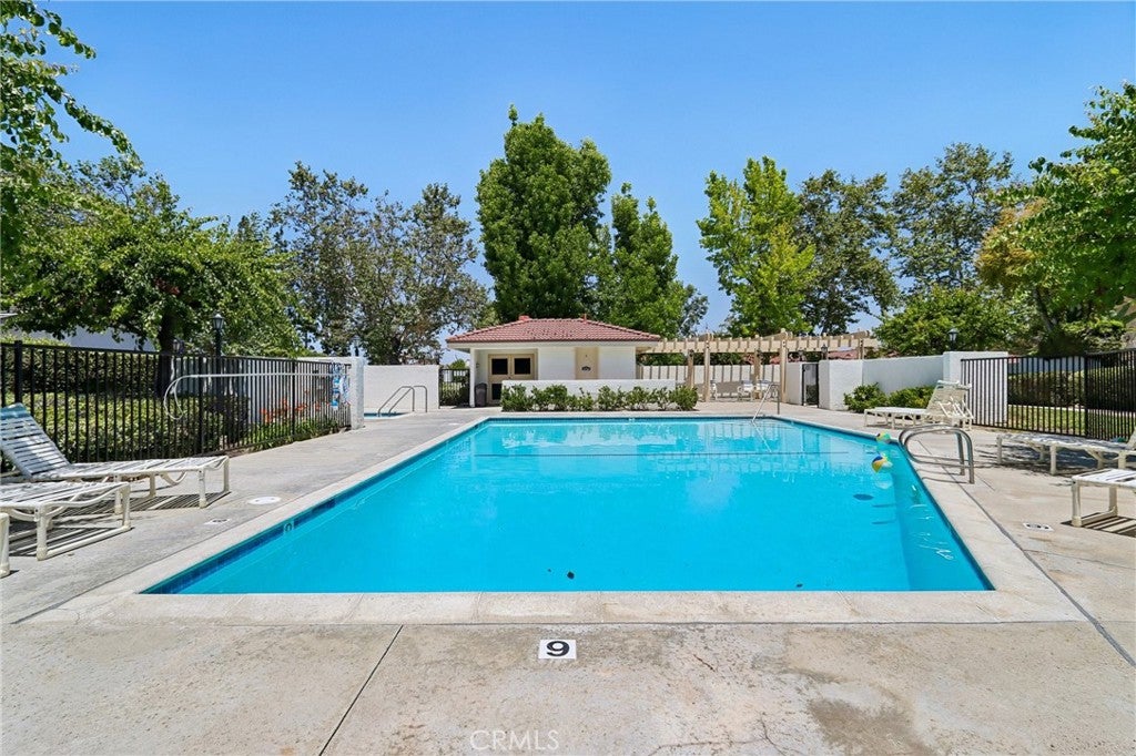 25011 Sunset Place W, Laguna Hills CA 92653 - Photo 32
