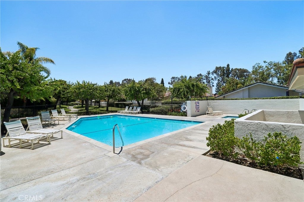 25011 Sunset Place W, Laguna Hills CA 92653 - Photo 30