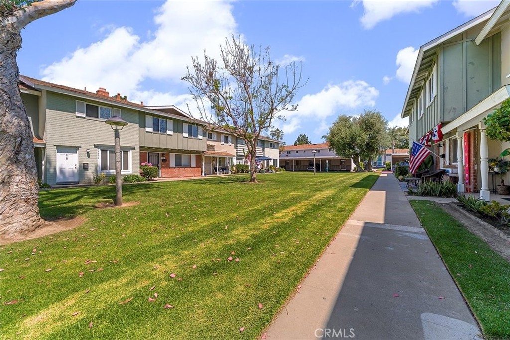 19859 Claremont Lane