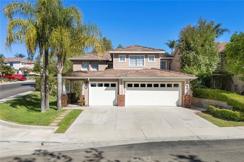 Photo of 1 Calico Court, Trabuco Canyon, CA 92679 (MLS # OC25246979) Photo of 1 Calico Court, Trabuco Canyon, CA 92679 (MLS # OC25246979)