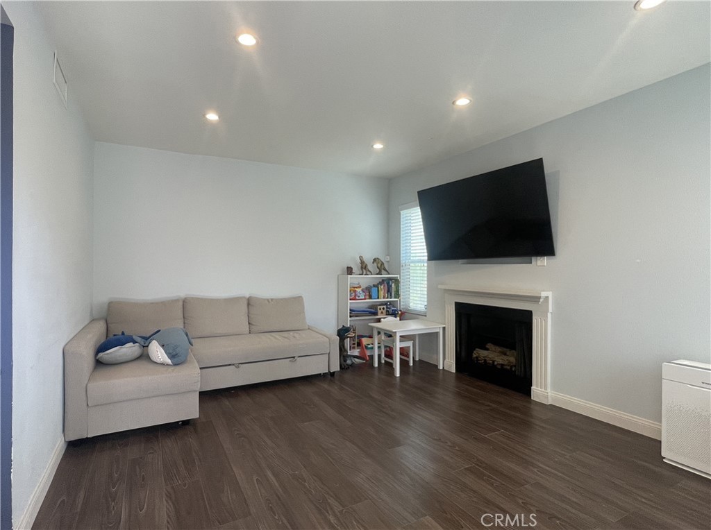 23330 Dover Lane 94