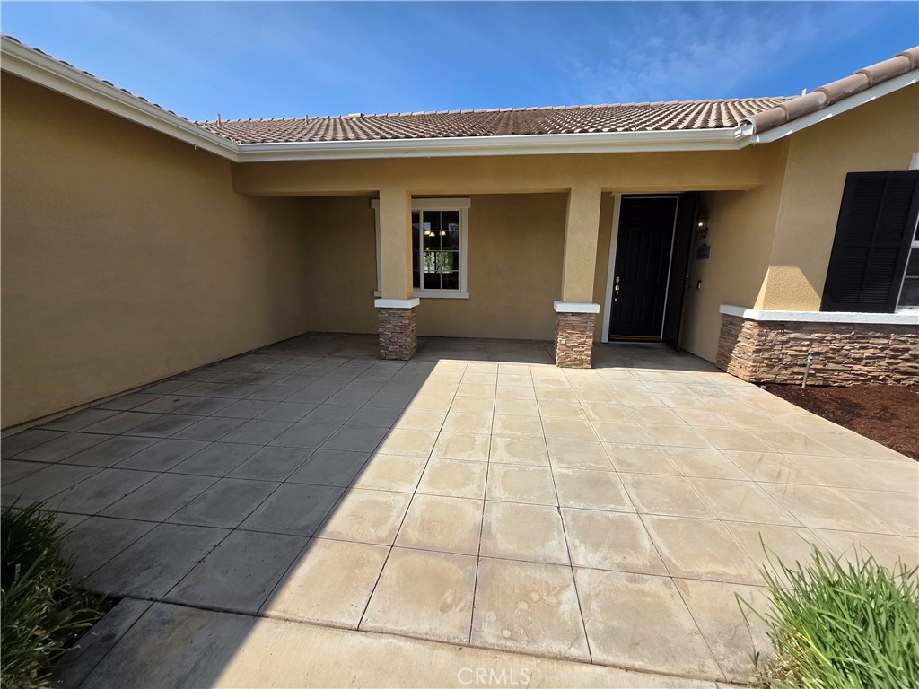 35616 Oak Creek Drive