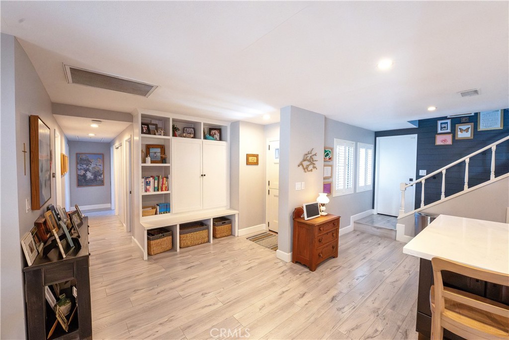 3104 Taft Way