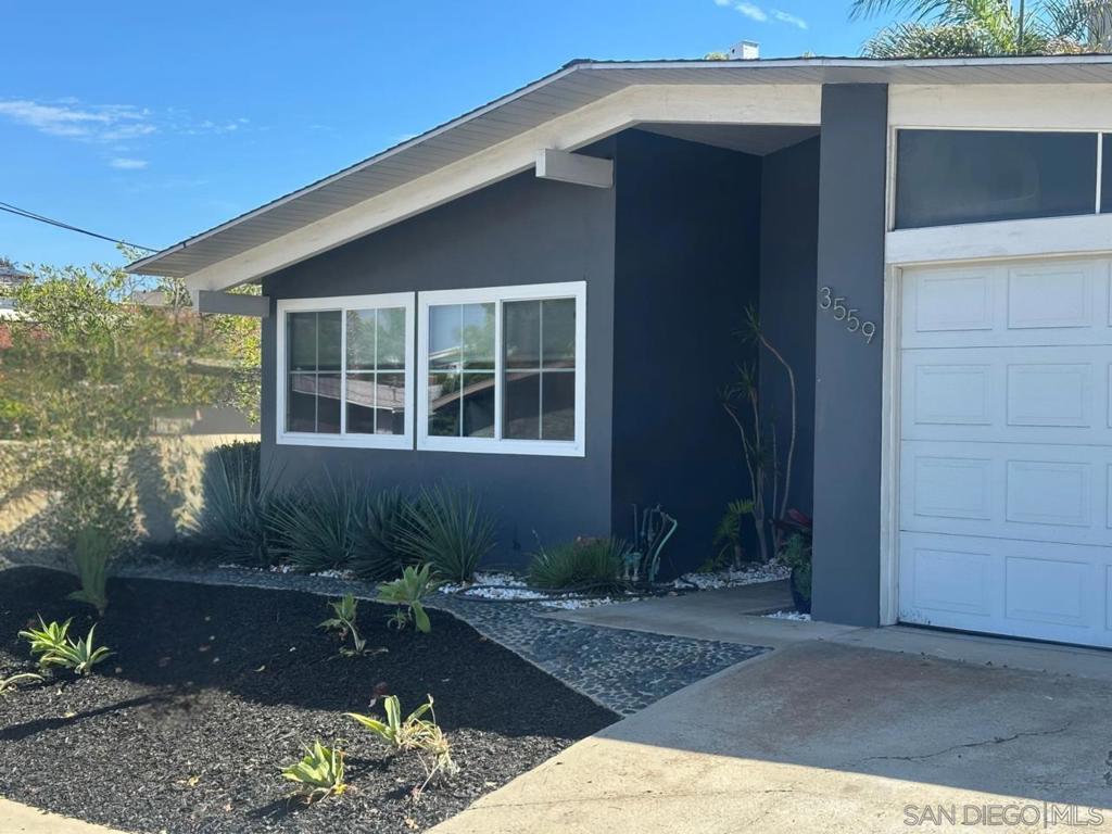3559 Larga Circle