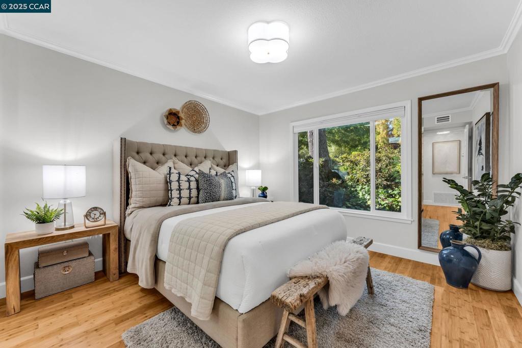 ROSSMOOR - Residential