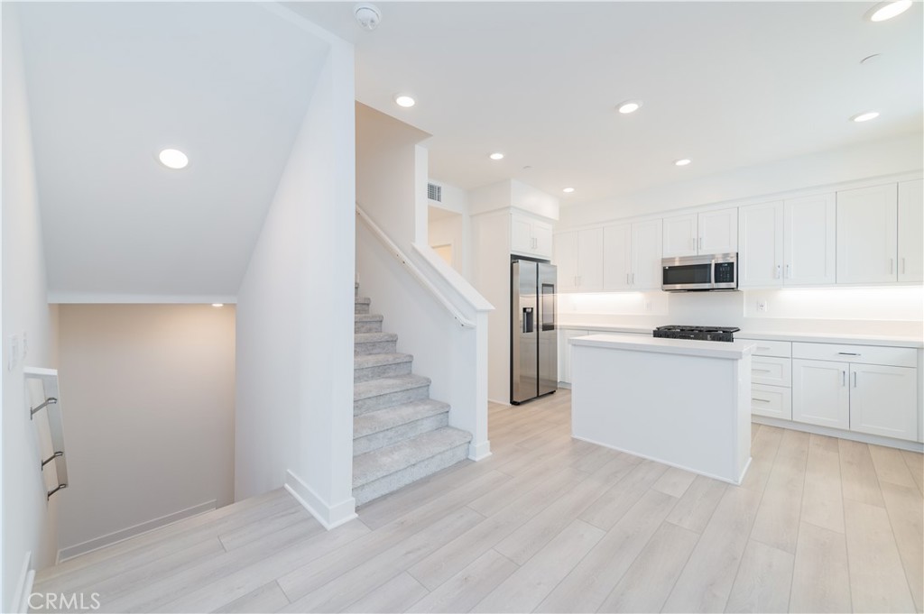 Pamila at La Palma - Residential Lease