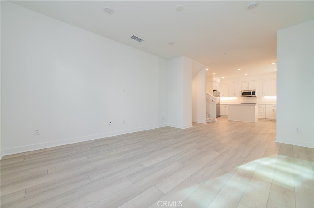 Pamila at La Palma - Residential Lease