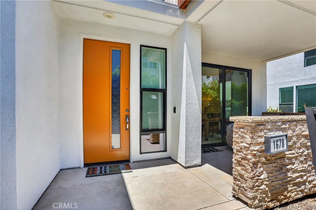 1678 Topanga