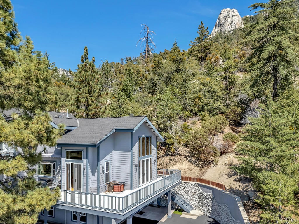 25126 Cougar Road