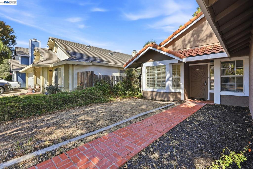 275 Arroyo Hondo Cir