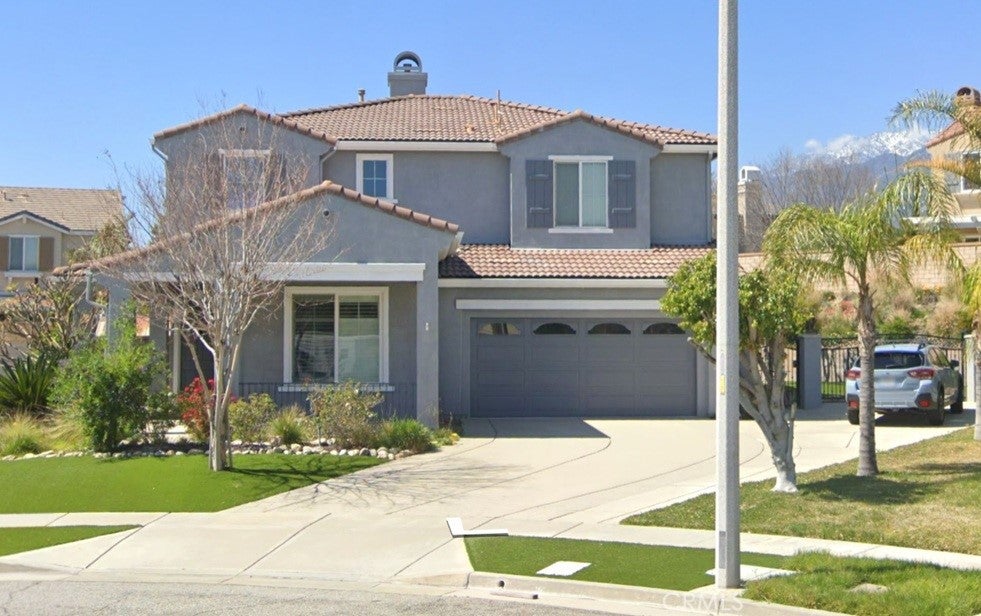 6136 Walnut Grove Court