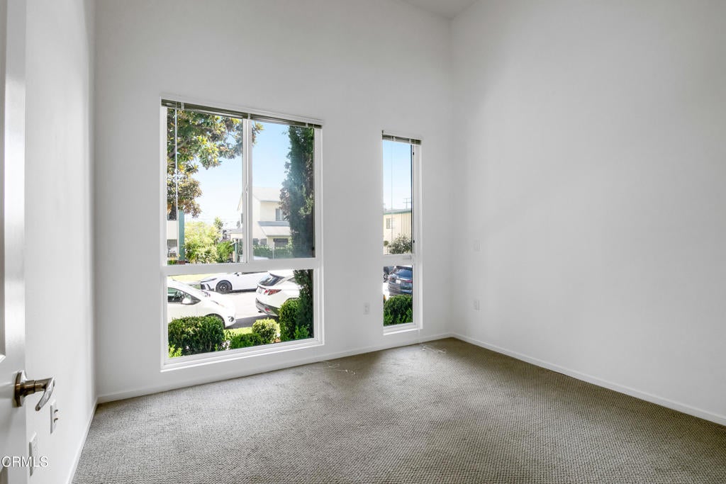 124 W Colorado Street 101