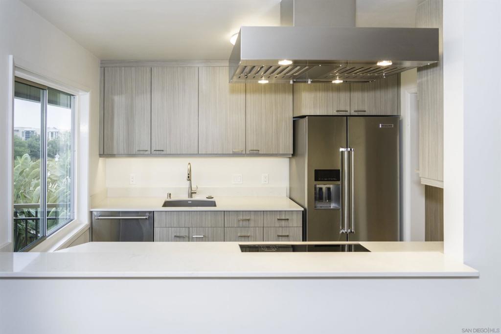 5367 La Jolla Blvd 60